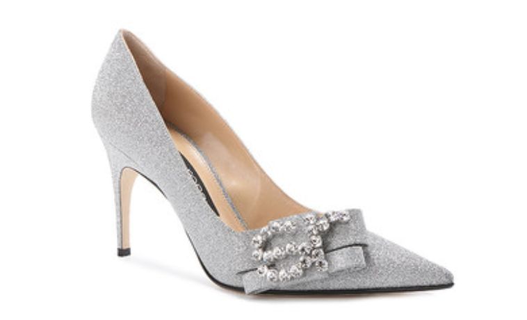 四月婚礼季,四月结婚穿什么鞋好看