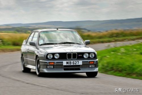 宝马3系和奔驰c260哪个动力好,宝马3系和奔驰c级动力哪个牛逼