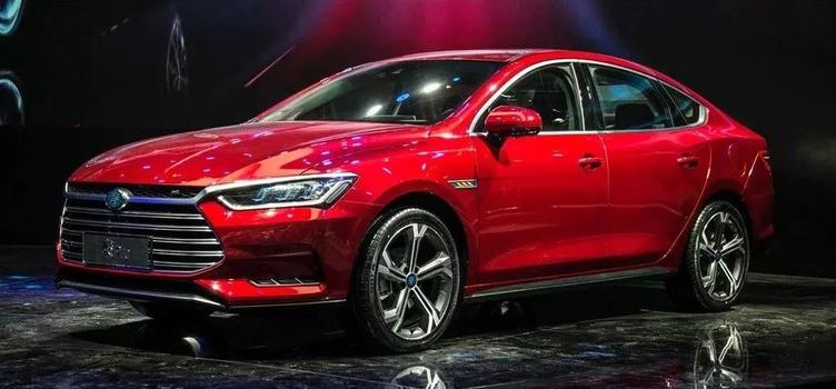 本田凌派混动和秦dmi,10万以内买骐达还是polo