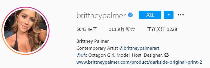 世界最知名举牌女郎,世界最漂亮举牌女郎