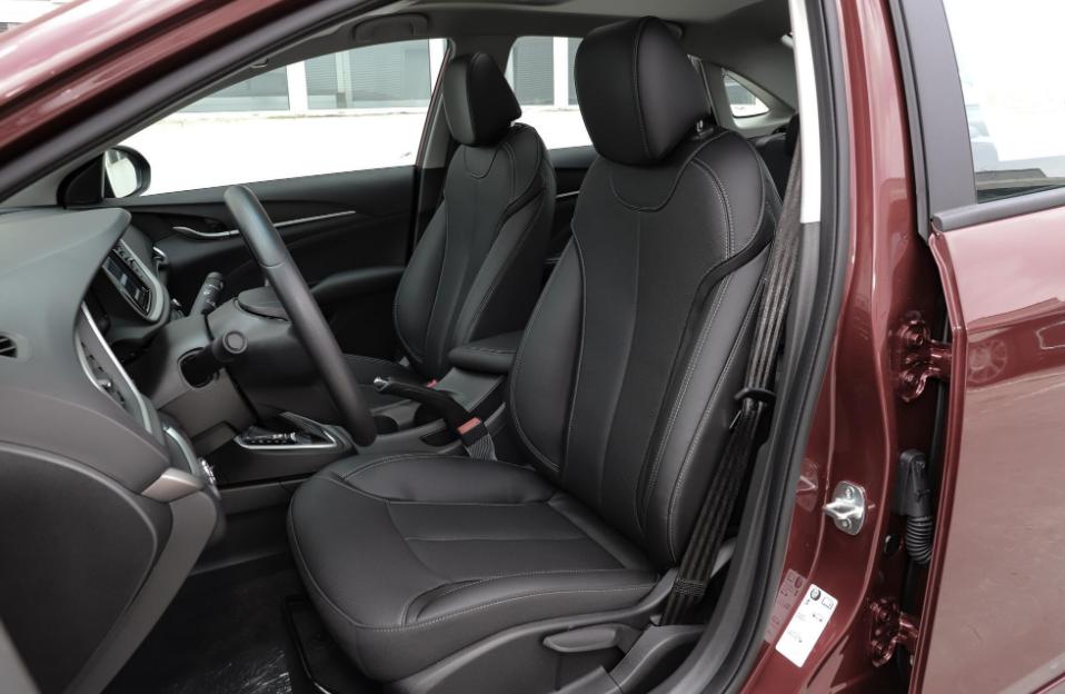 动力不错性价比高的车,动力上表现不俗车辆配置