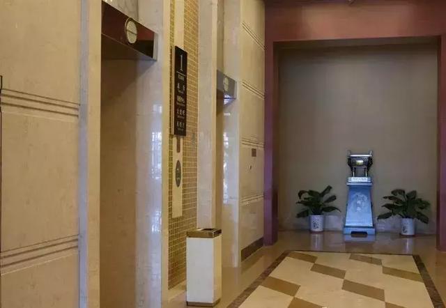 五星级酒店电梯间图片,星级酒店电梯厅