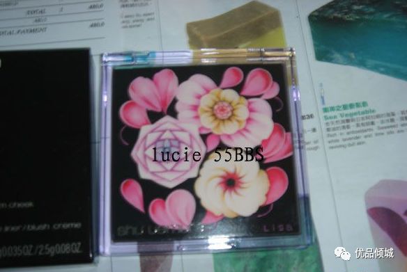 日本牌子黑色包装化妆品,日本著名的老牌化妆品牌