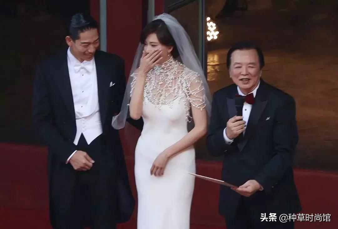 各大明星结婚的婚纱,2019明星婚纱
