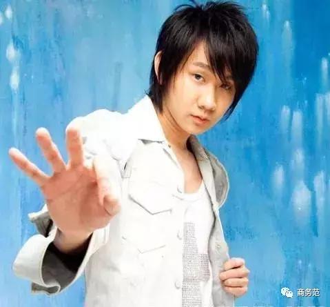 送林俊杰数字专辑,林俊杰送孙燕姿的相机多少钱