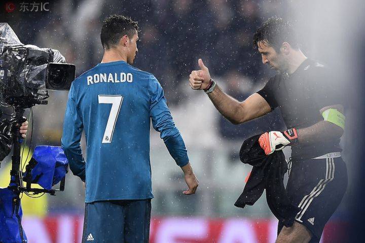 尤文图斯这一年：他走了，他来了