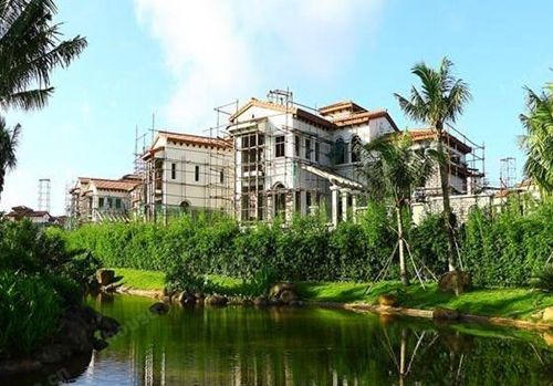 迪拜椰海新城棕榈园,海南海口房子三房一厅