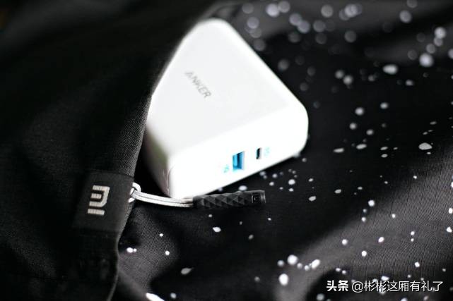 中年包包男款40到50岁翻毛皮,中年男人时尚新款休闲包