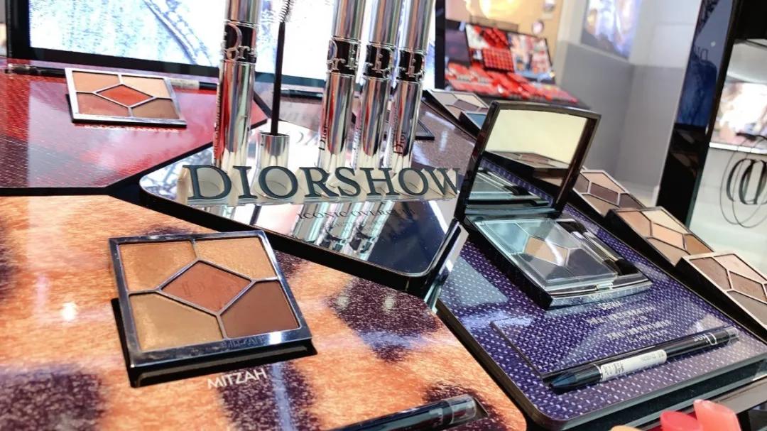 哈尔滨dior专柜远大,dior迪奥官方线上精品店