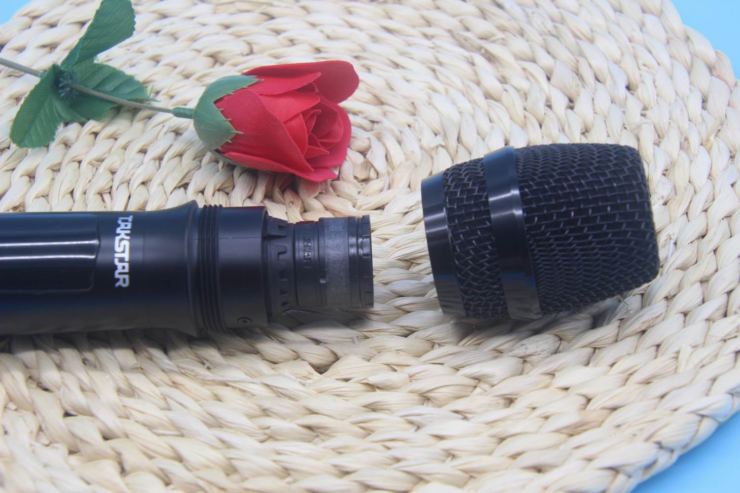 得胜tsk201无线麦克风唱歌费劲吗,得胜ts-k201无线麦克风怎么对频