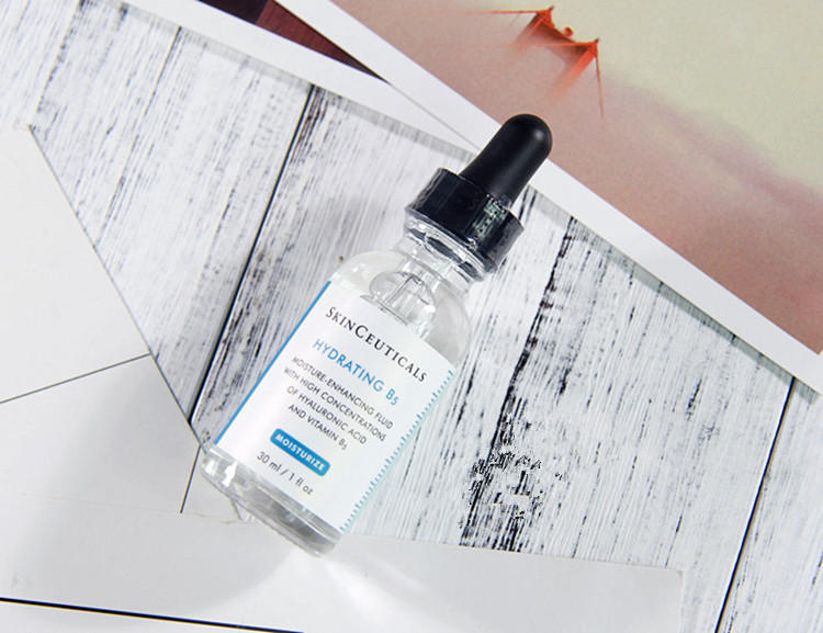 不想显老吃什么抗衰老,极力推荐各位入手的一款抗衰精华