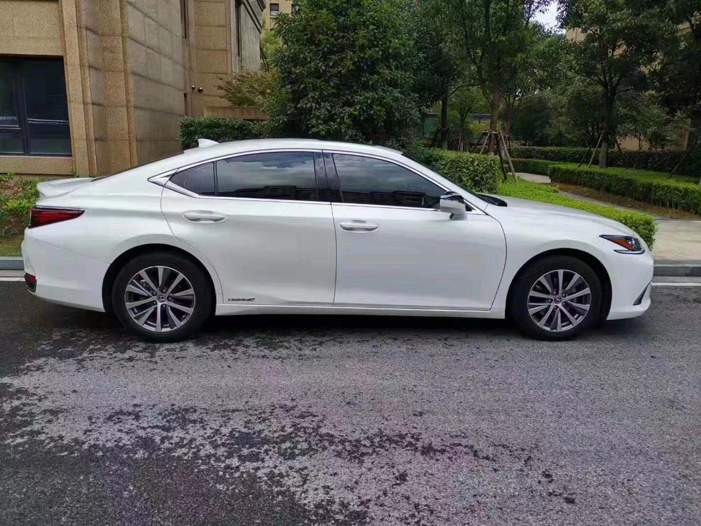 新款雷克萨斯es行政落地价格,雷克萨斯es入门级落地价格