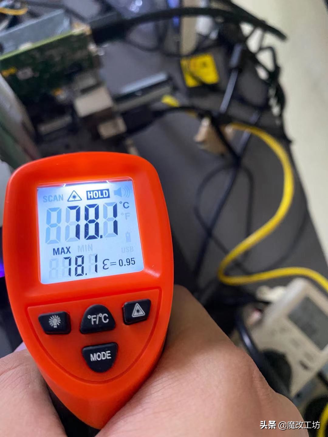 七彩虹高端电脑主板,100元主板华硕