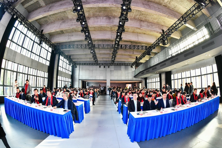 服装创新发展大会讲话,服装服饰创新发展高峰论坛