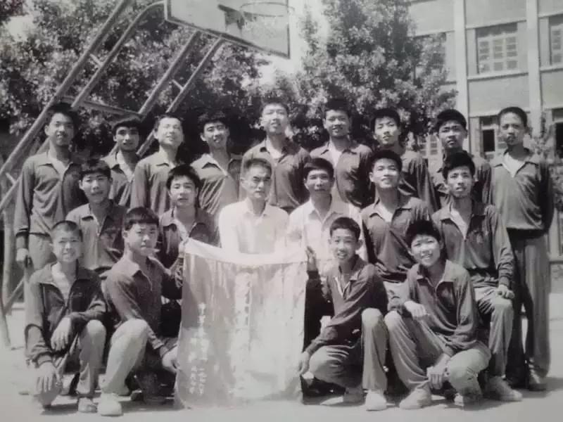 一个体育生的成长史,运动员没有成名前励志