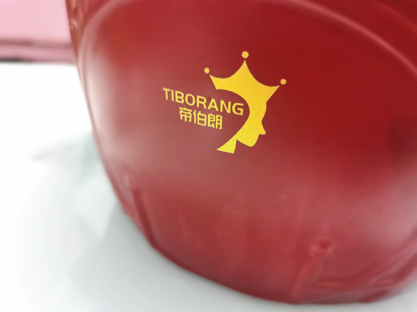 帝伯朗陶瓷锅像铁的一样,英国帝伯朗陶瓷锅