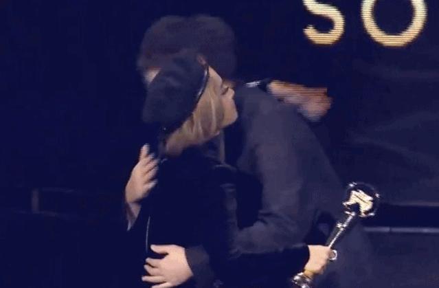 金曲奖歌后遭淘汰,蔡依林与林忆莲