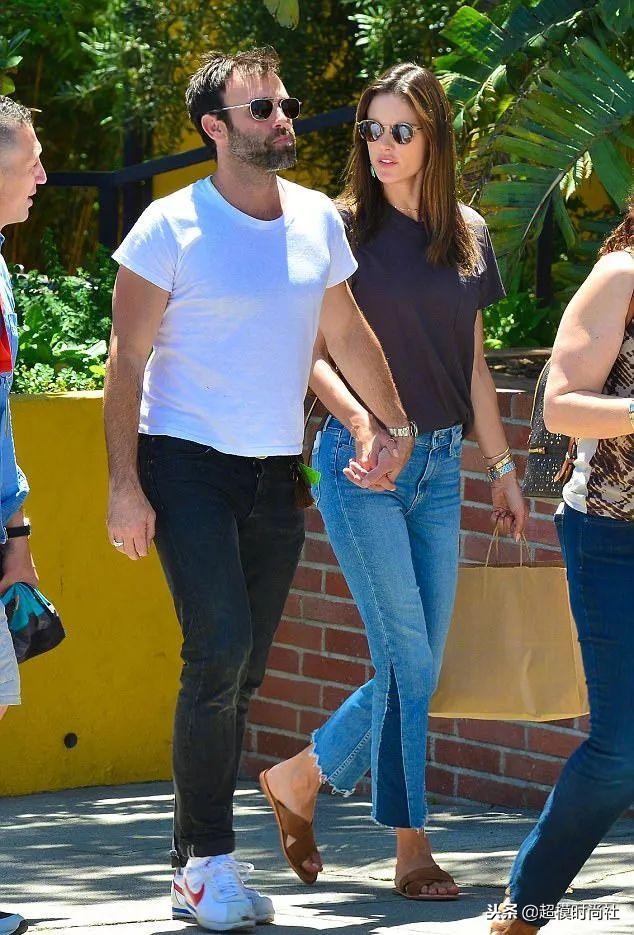 2015维密闭幕,维密2018年完整版