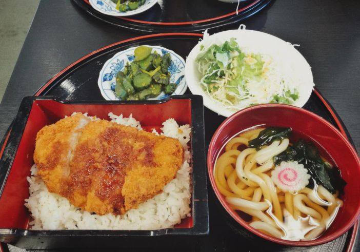 王思聪和李易峰关系有多好,王思聪和李易峰的区别