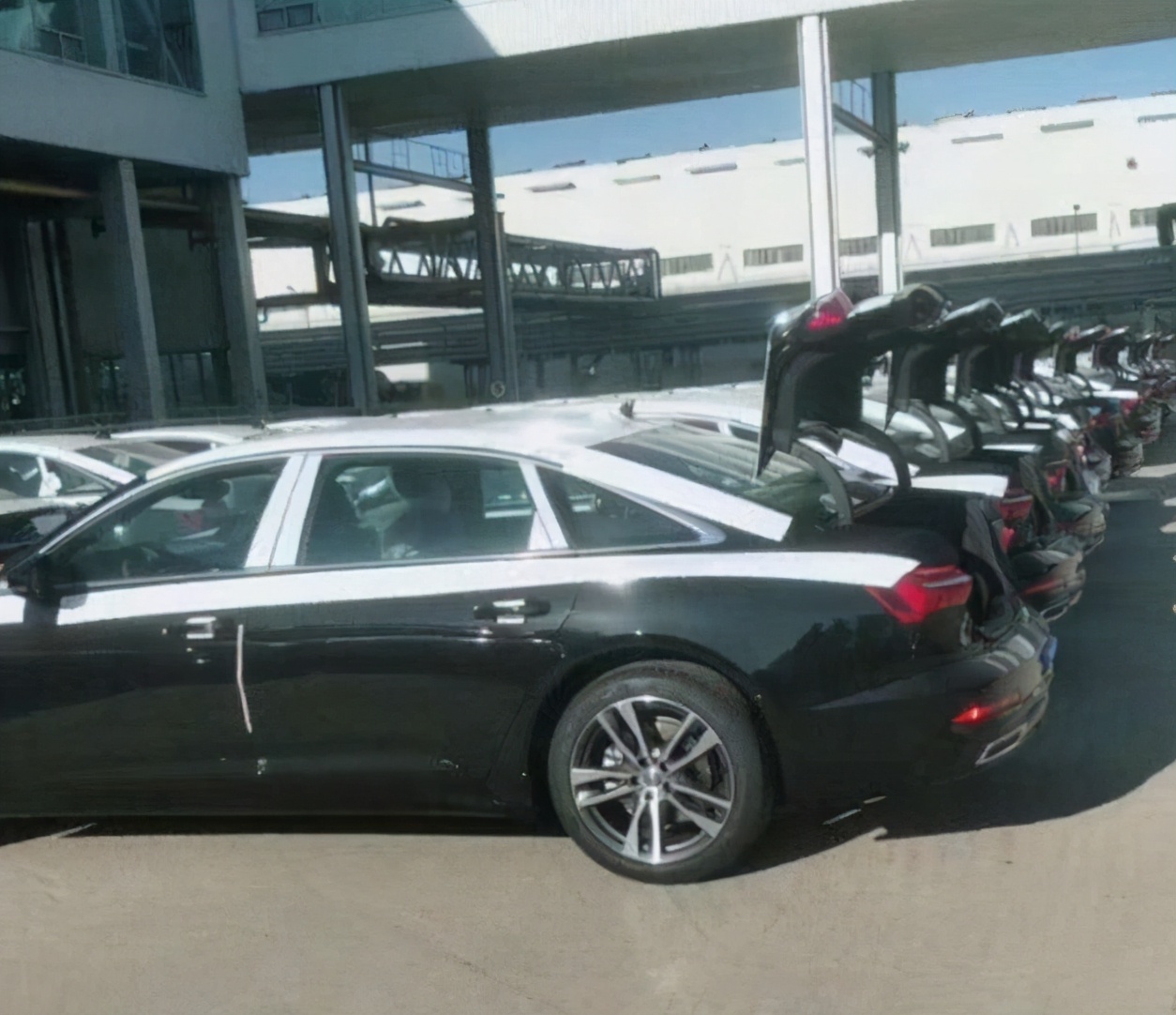 上海二手高端名车,上海奥迪a6二手车交易市场