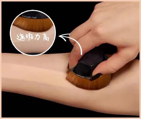 8小时实测11瓶网红粉底液，干皮、油皮、痘痘肌照着买就对了！