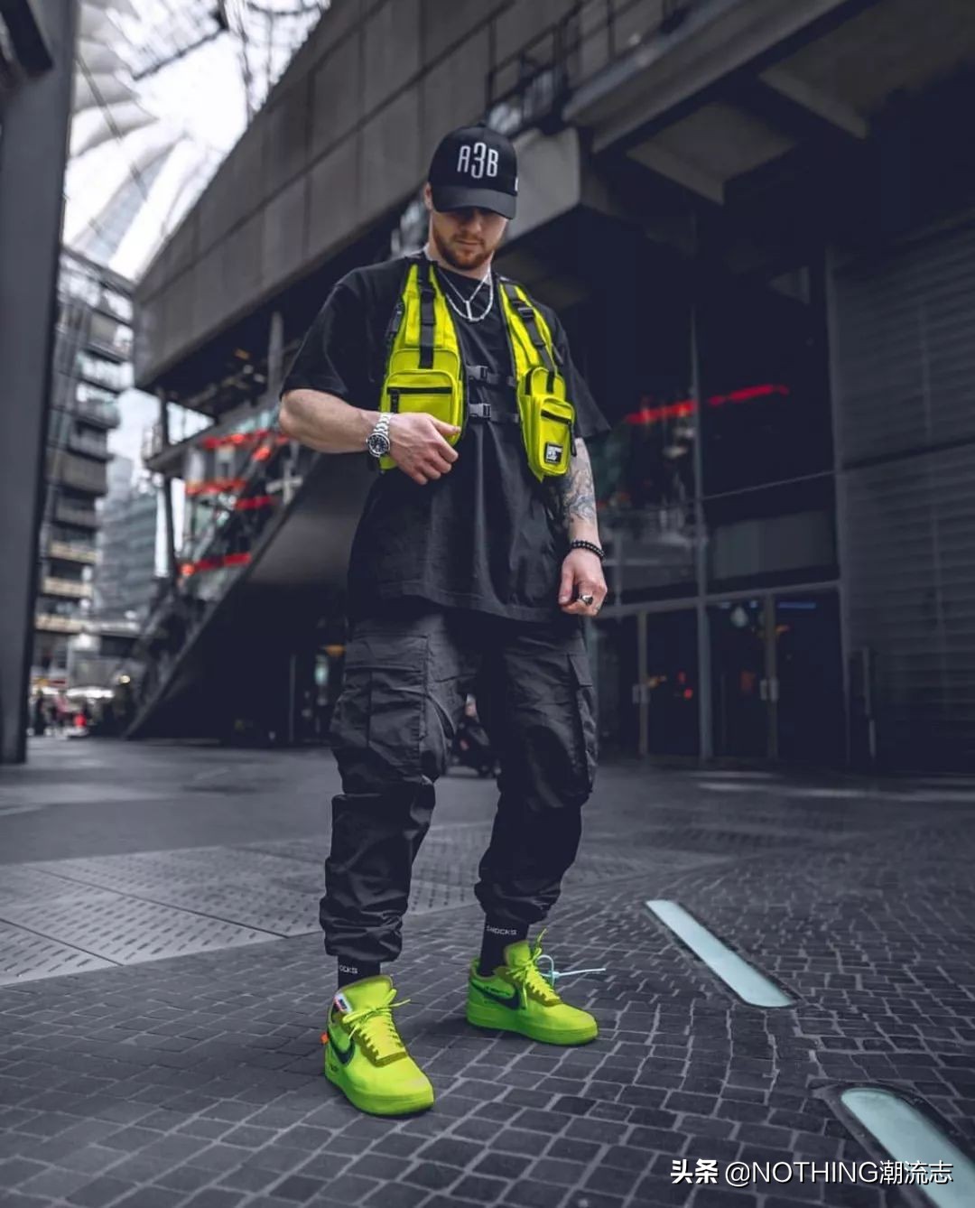 男朋友穿满身LOGO，该分手吗？