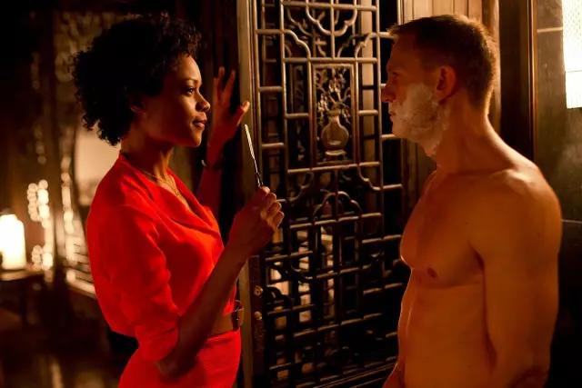 男人剃须刀手动,男人最简单手动式剃须刀