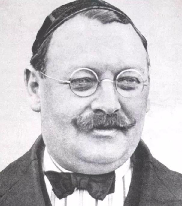 皇马皇家什么意思,皇马皇家