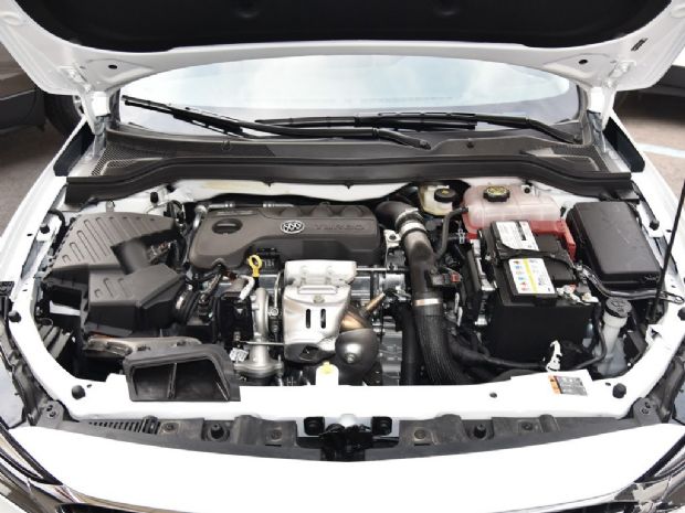 别克英朗2018双离合进取型图片,别克英朗2018款双离合精英