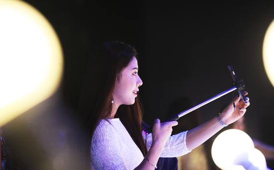 淘宝直播如何开通橱窗教程,淘宝直播如何开通yy直播