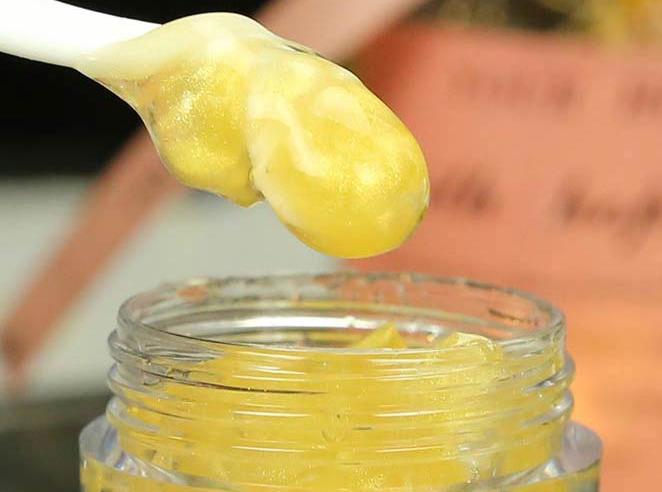 女眼霜抗皱去细纹什么品牌最好,眼霜推荐排行榜第一名去细纹眼袋