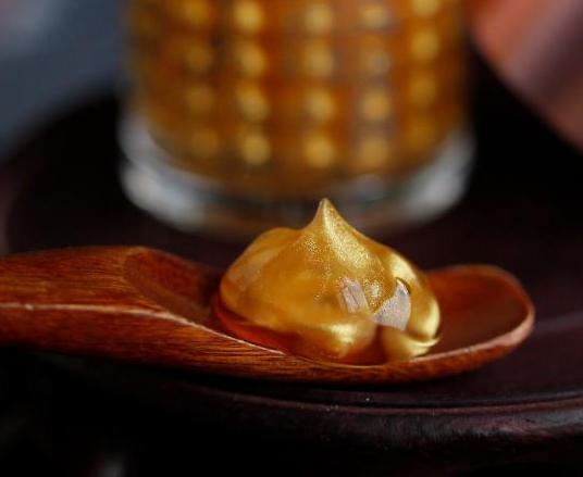 人老先老眼抗皱眼霜,人老眼先老眼部保养很重要