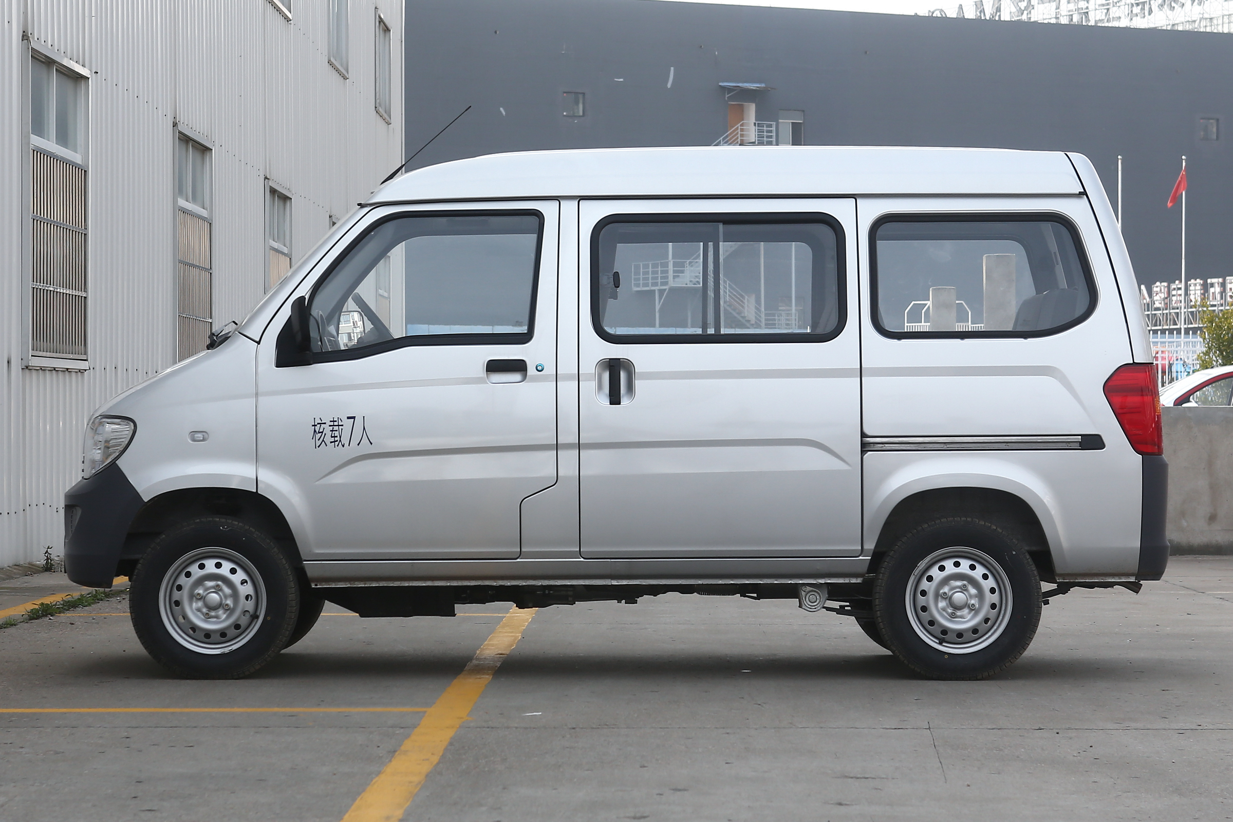 2020款的五菱之光怎么样,2023款新款5座五菱之光试驾视频