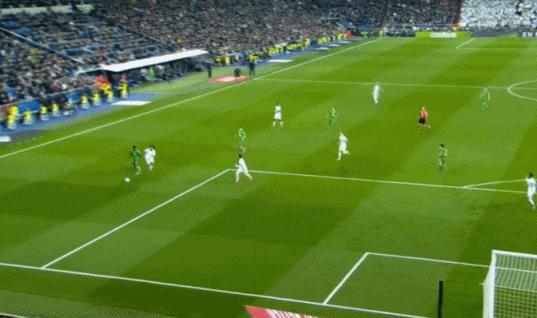 巴萨伊萨克最新引援,巴萨引援莱万始末