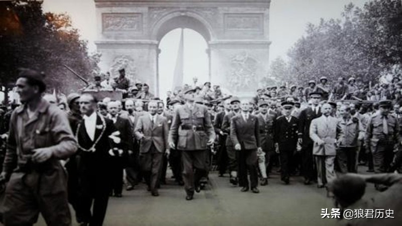 二战如何处理逃兵,二战逃兵的后果是什么样的