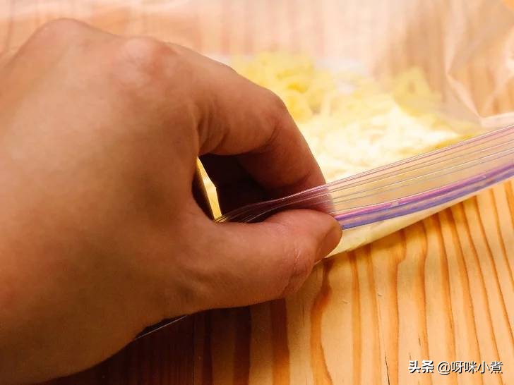 奶酪芝士怎么储存,奶酪芝士的保存方法和步骤