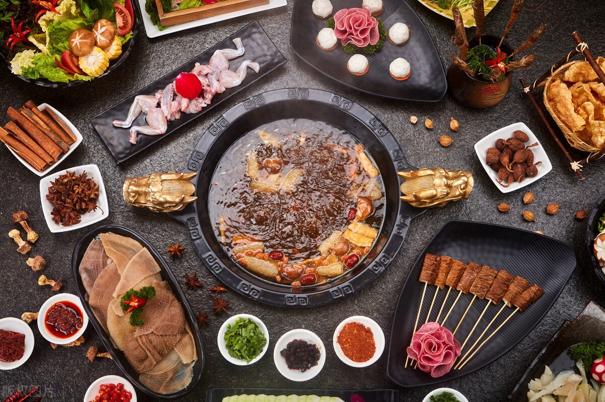 探索中国的美食文化与特色菜肴,探索古代酒文化畅享美酒佳肴