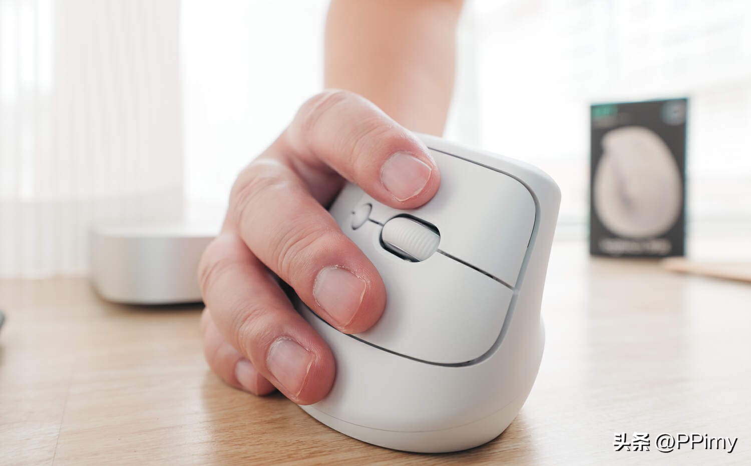 罗技lift垂直人体工程学鼠标测评,鼠标罗技办公无线