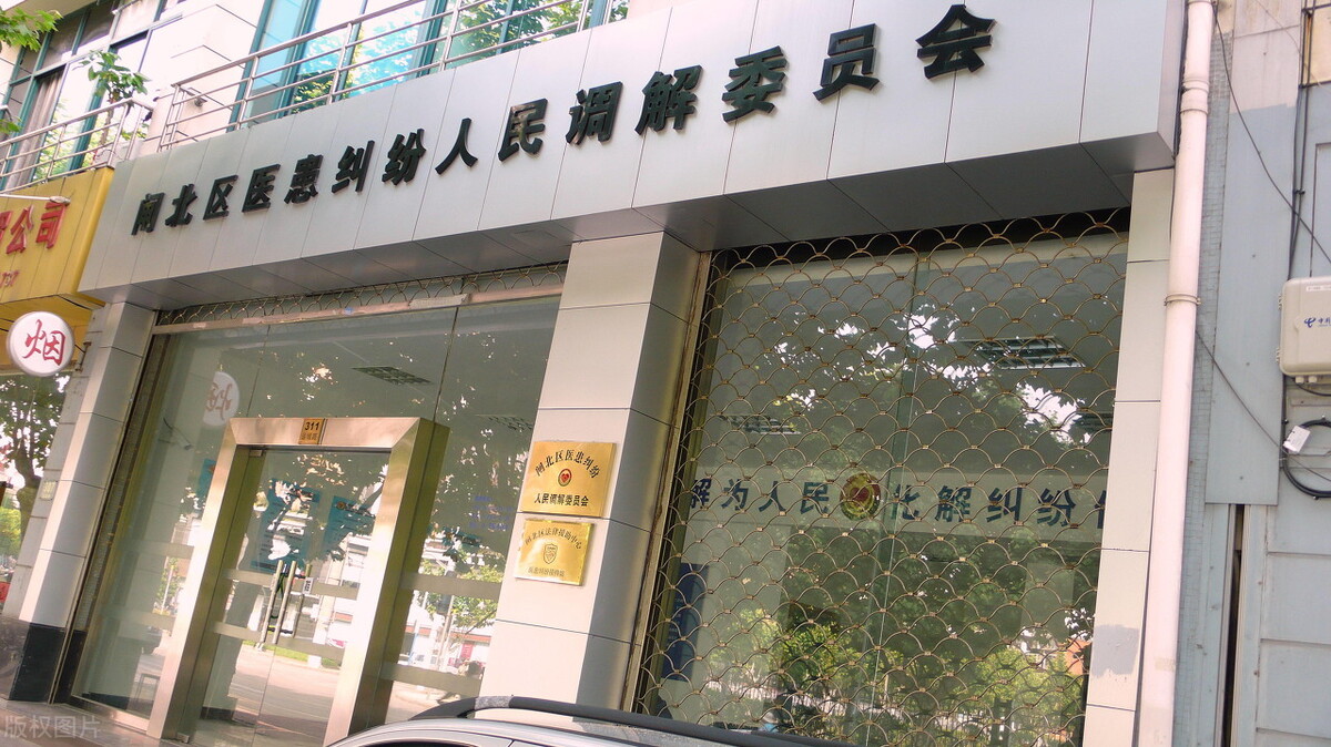 遇到劳动纠纷可以直接找律师吗,没有纠纷能申请劳动仲裁吗