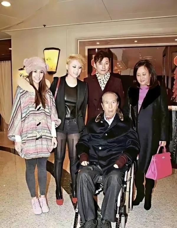 盘点嫁入豪门6位男星,豪门女婿的六大男星