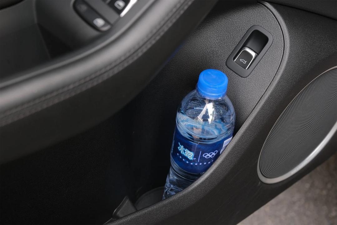 q5最大优缺点,五年6万公里的q5值得入手吗