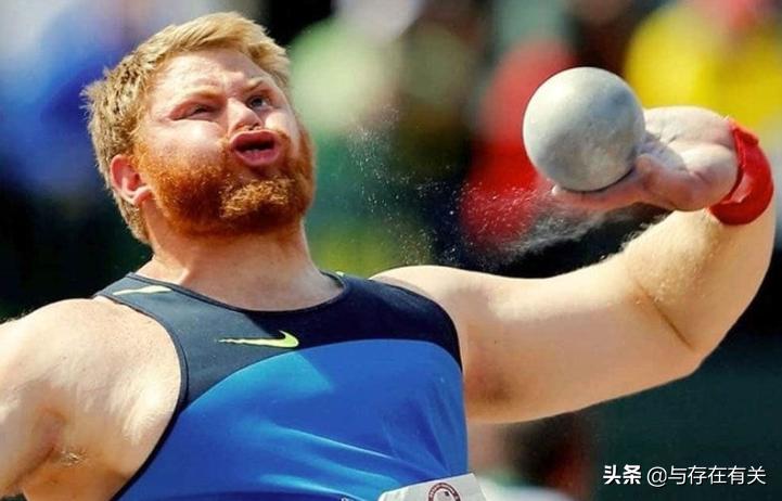 这些摄影师有点坏啊！25个运动员在场上被摄影师抓拍的尴尬瞬间