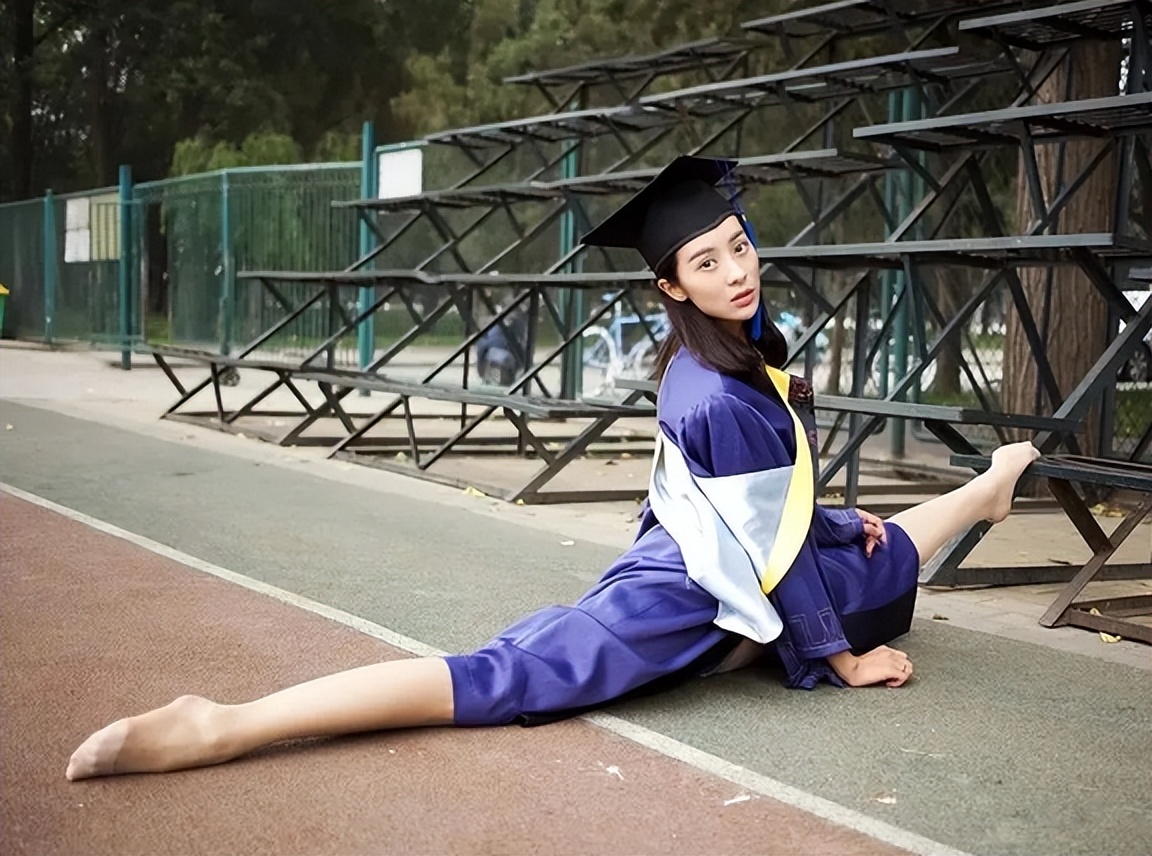 北体校花童苡萱,名字怎么读?横滨水手3-0湘南海洋,全北爆冷