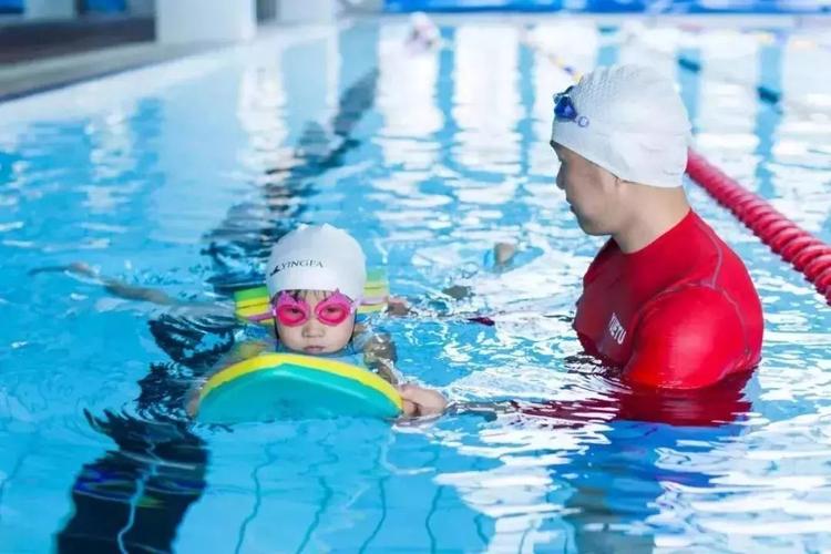 200多名孩子泳池游泳感染hpv病毒,浙江一10岁男孩上游泳课感染hpv