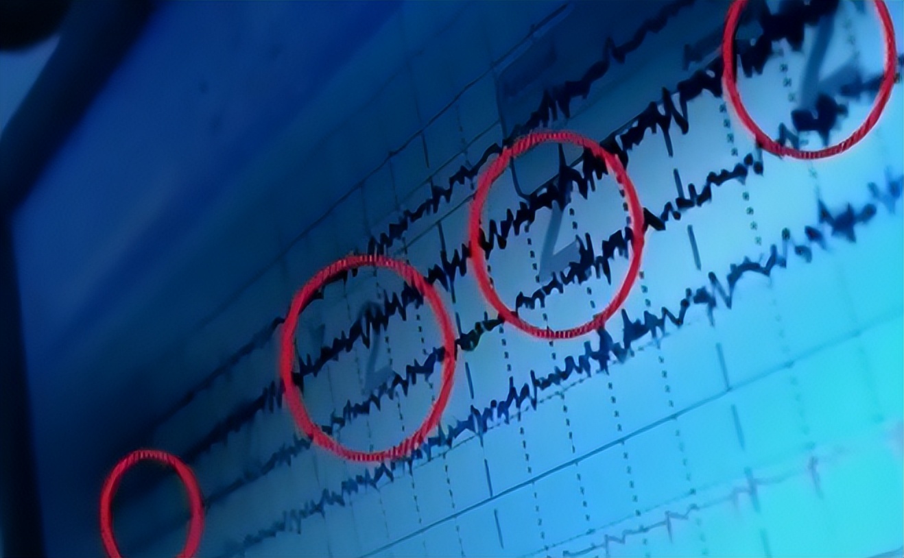 河南农妇40年不睡觉是真的吗,河南一女子竟然能40年不睡觉