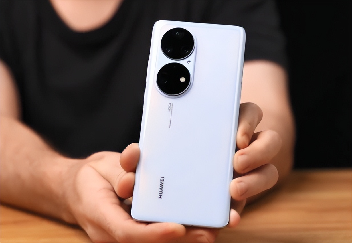 国产最强拍照手机对比三星,国产拍照最强机推荐