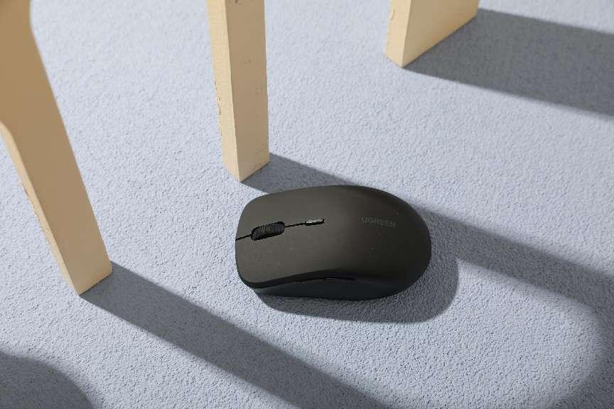 绿联鼠标mu001和mu002哪个好,绿联鼠标测评mu002