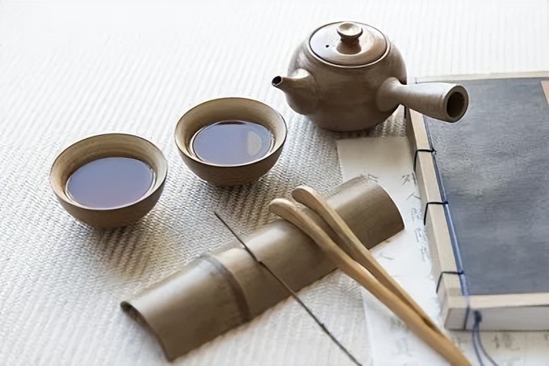 夏季解暑祛湿饮品适合孩子,制作夏季清热解暑健脾的冰茶饮