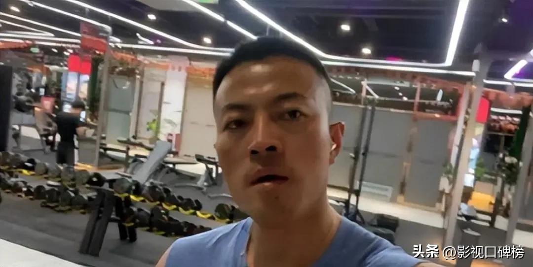 狂飙唐小龙偷袭高启强,狂飙唐小龙能打过洪哥吗