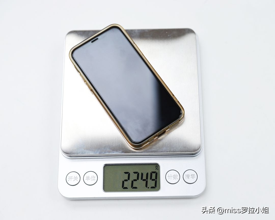 小个子雪纺v领上衣质感,女生穿搭ins高级质感上衣